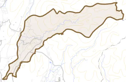 北勢町東貝野とその周辺の地図。町の範囲を重ねている