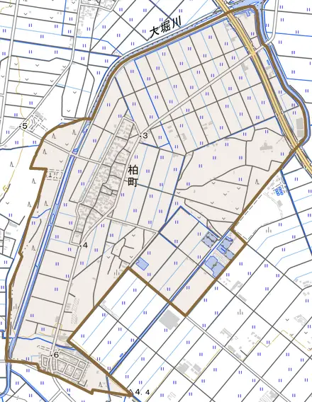 柏町とその周辺の地図。町の範囲を重ねている