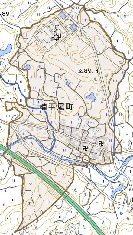楠平尾町とその周辺の地図。町の範囲を重ねている