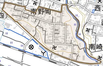 南野町とその周辺の地図。町の範囲を重ねている