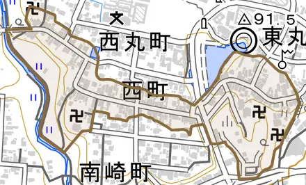 西町とその周辺の地図。町の範囲を重ねている