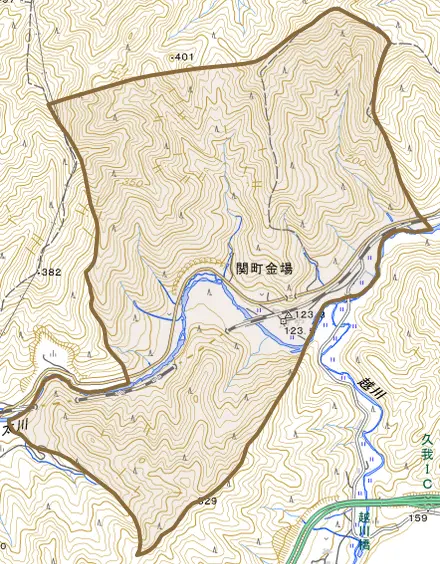 関町金場とその周辺の地図。町の範囲を重ねている