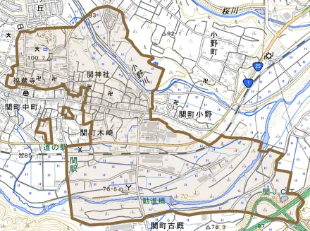 関町木崎とその周辺の地図。町の範囲を重ねている