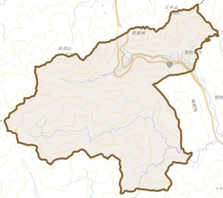 関町坂下とその周辺の地図。町の範囲を重ねている