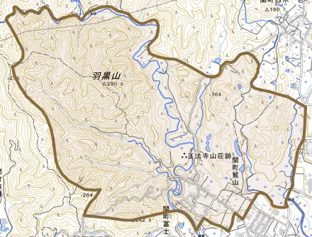 関町鷲山とその周辺の地図。町の範囲を重ねている