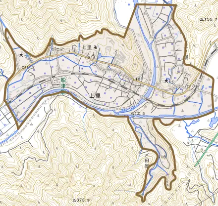 大字上里とその周辺の地図。町の範囲を重ねている