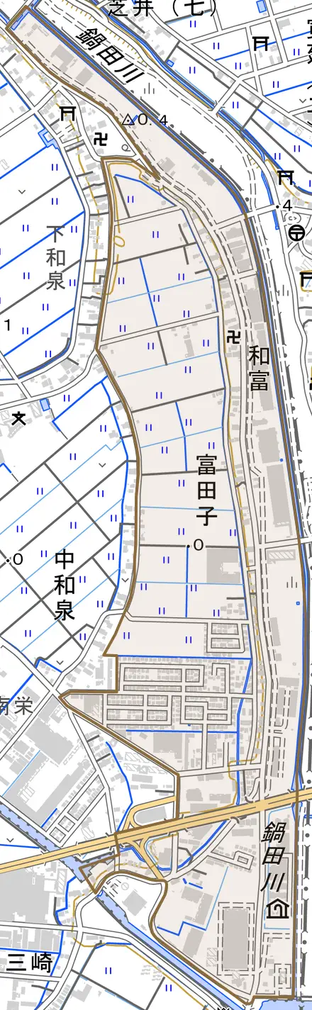 大字富田子とその周辺の地図。町の範囲を重ねている