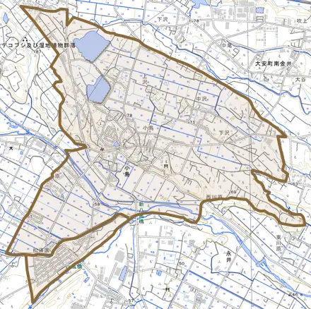 大字小島とその周辺の地図。町の範囲を重ねている
