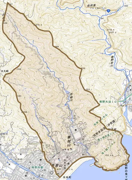木本町とその周辺の地図。町の範囲を重ねている