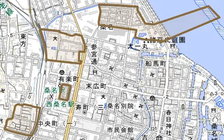 大字桑名とその周辺の地図。町の範囲を重ねている