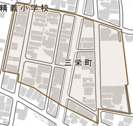 三栄町とその周辺の地図。町の範囲を重ねている