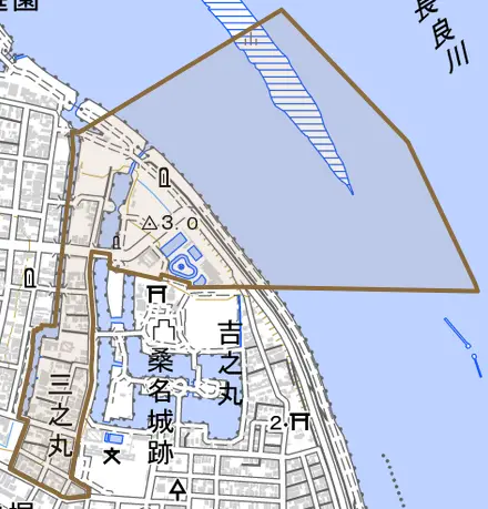 三之丸とその周辺の地図。町の範囲を重ねている