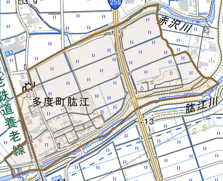 多度町肱江とその周辺の地図。町の範囲を重ねている