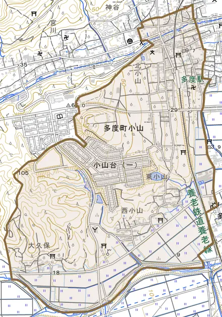 多度町小山とその周辺の地図。町の範囲を重ねている
