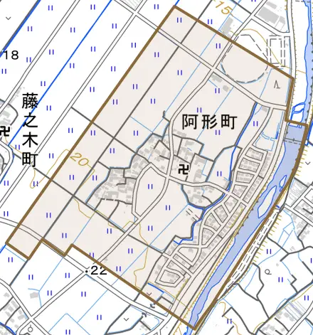 阿形町とその周辺の地図。町の範囲を重ねている
