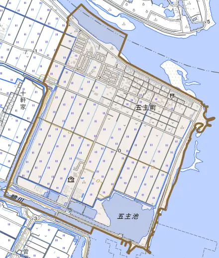 五主町とその周辺の地図。町の範囲を重ねている