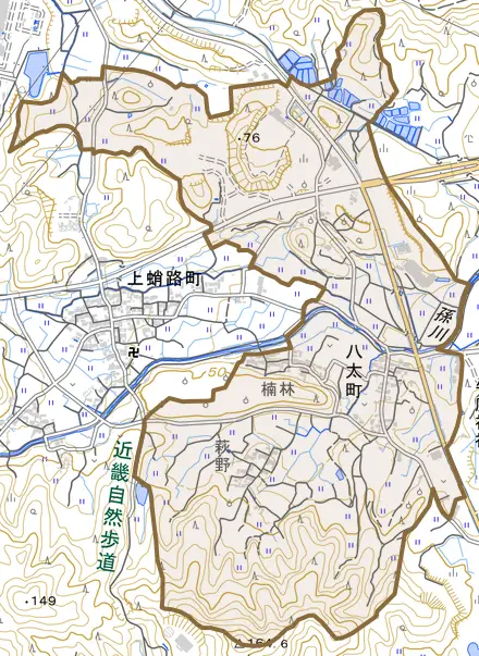 八太町とその周辺の地図。町の範囲を重ねている