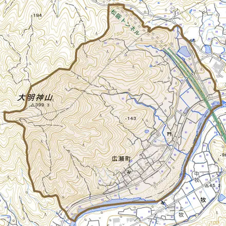 広瀬町とその周辺の地図。町の範囲を重ねている