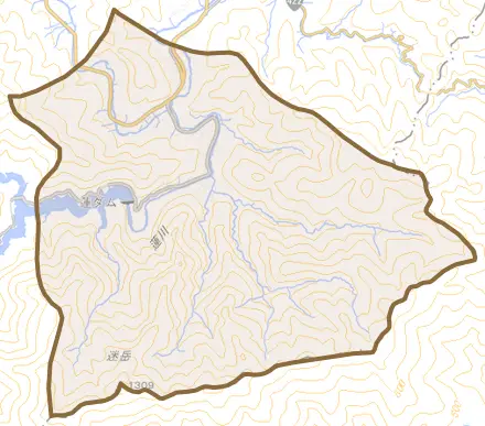 飯高町森とその周辺の地図。町の範囲を重ねている