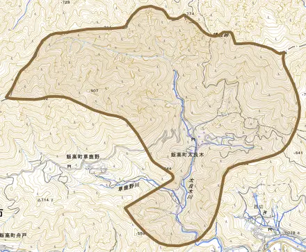 飯高町太良木とその周辺の地図。町の範囲を重ねている