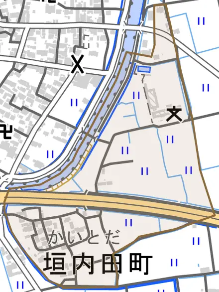 垣内田町とその周辺の地図。町の範囲を重ねている