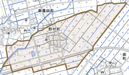 野村町とその周辺の地図。町の範囲を重ねている