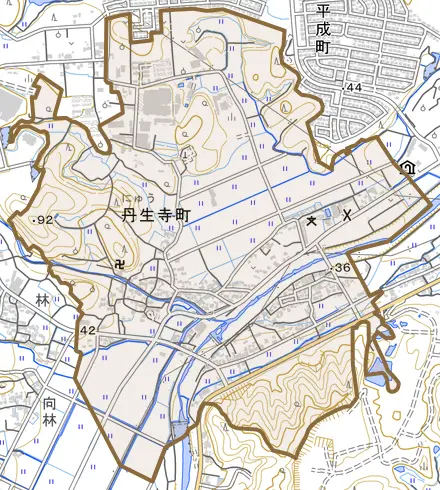丹生寺町とその周辺の地図。町の範囲を重ねている