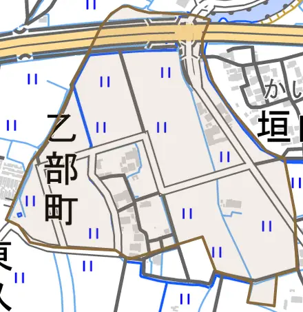 乙部町とその周辺の地図。町の範囲を重ねている