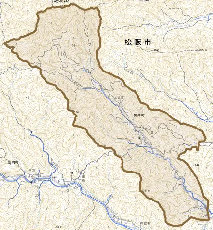 勢津町とその周辺の地図。町の範囲を重ねている