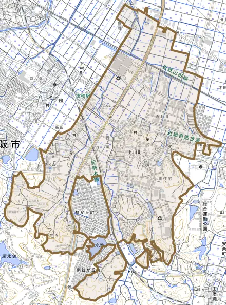 上川町とその周辺の地図。町の範囲を重ねている