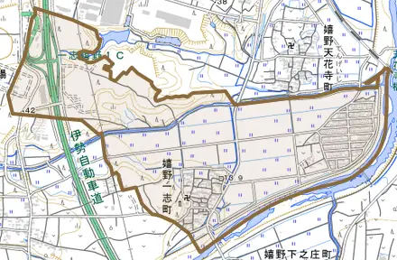 嬉野一志町とその周辺の地図。町の範囲を重ねている