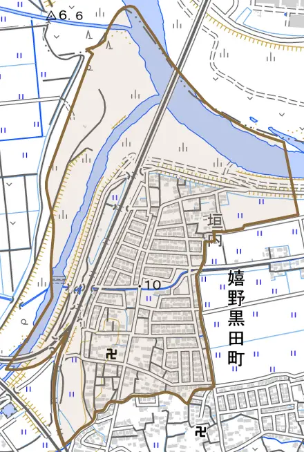 嬉野黒田町とその周辺の地図。町の範囲を重ねている