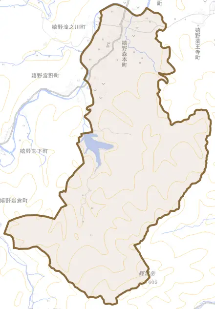 嬉野森本町とその周辺の地図。町の範囲を重ねている