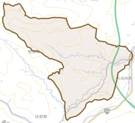 矢津町とその周辺の地図。町の範囲を重ねている