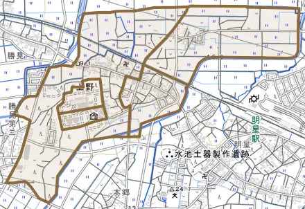 大字上野とその周辺の地図。町の範囲を重ねている