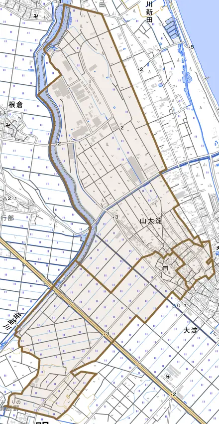大字山大淀とその周辺の地図。町の範囲を重ねている