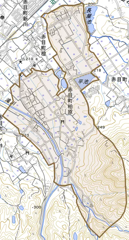 赤目町柏原とその周辺の地図。町の範囲を重ねている