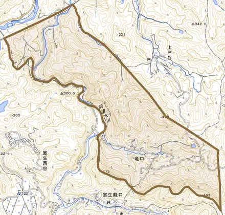 竜口とその周辺の地図。町の範囲を重ねている