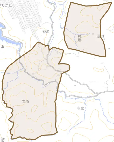 神屋とその周辺の地図。町の範囲を重ねている