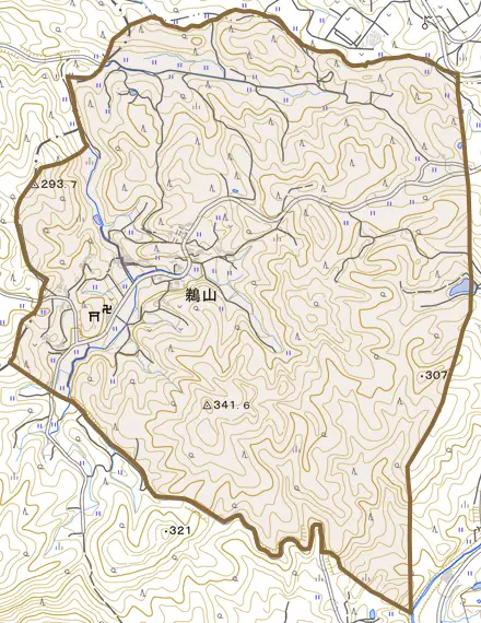 鵜山とその周辺の地図。町の範囲を重ねている