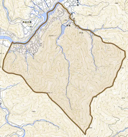 清滝とその周辺の地図。町の範囲を重ねている
