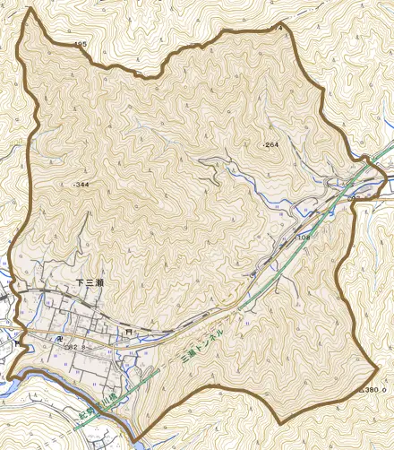 下三瀬とその周辺の地図。町の範囲を重ねている