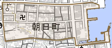 朝日町とその周辺の地図。町の範囲を重ねている