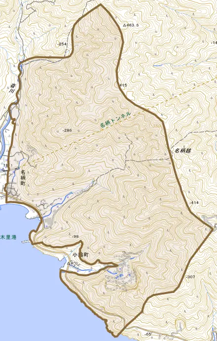 名柄町とその周辺の地図。町の範囲を重ねている