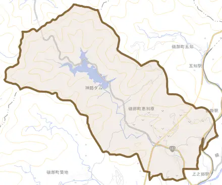 磯部町恵利原とその周辺の地図。町の範囲を重ねている