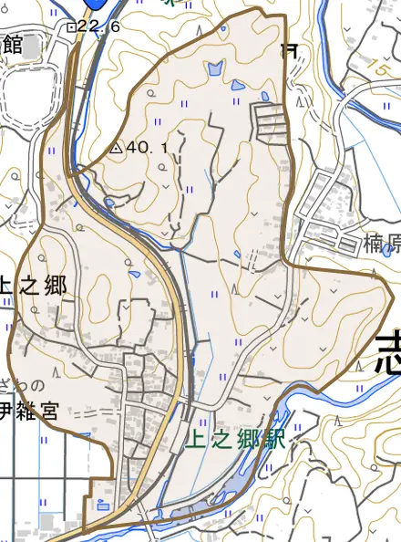 磯部町上之郷とその周辺の地図。町の範囲を重ねている