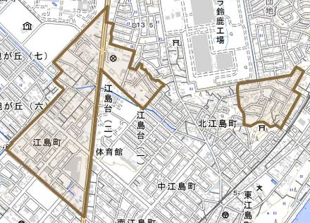 江島町とその周辺の地図。町の範囲を重ねている
