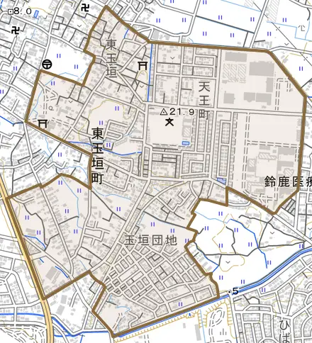 東玉垣町とその周辺の地図。町の範囲を重ねている