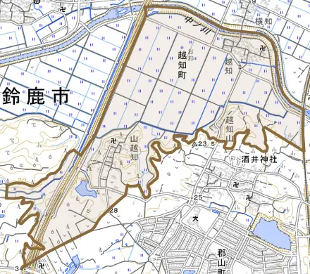 越知町とその周辺の地図。町の範囲を重ねている