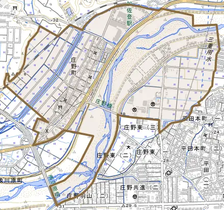 庄野町とその周辺の地図。町の範囲を重ねている